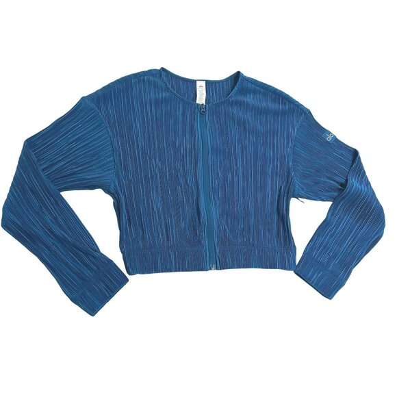 ALO Yoga Cropped Micro Plisse Jacket in Eclipse Blue - Picture 1 of 6